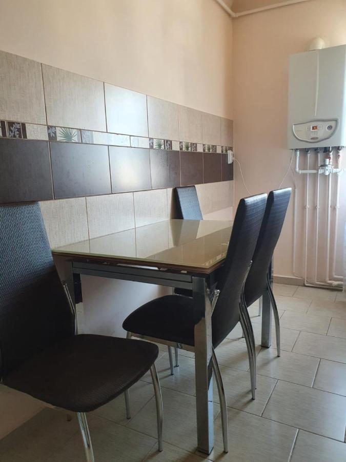 Theodor Residence Άλμπα Ιούλια Δωμάτιο φωτογραφία