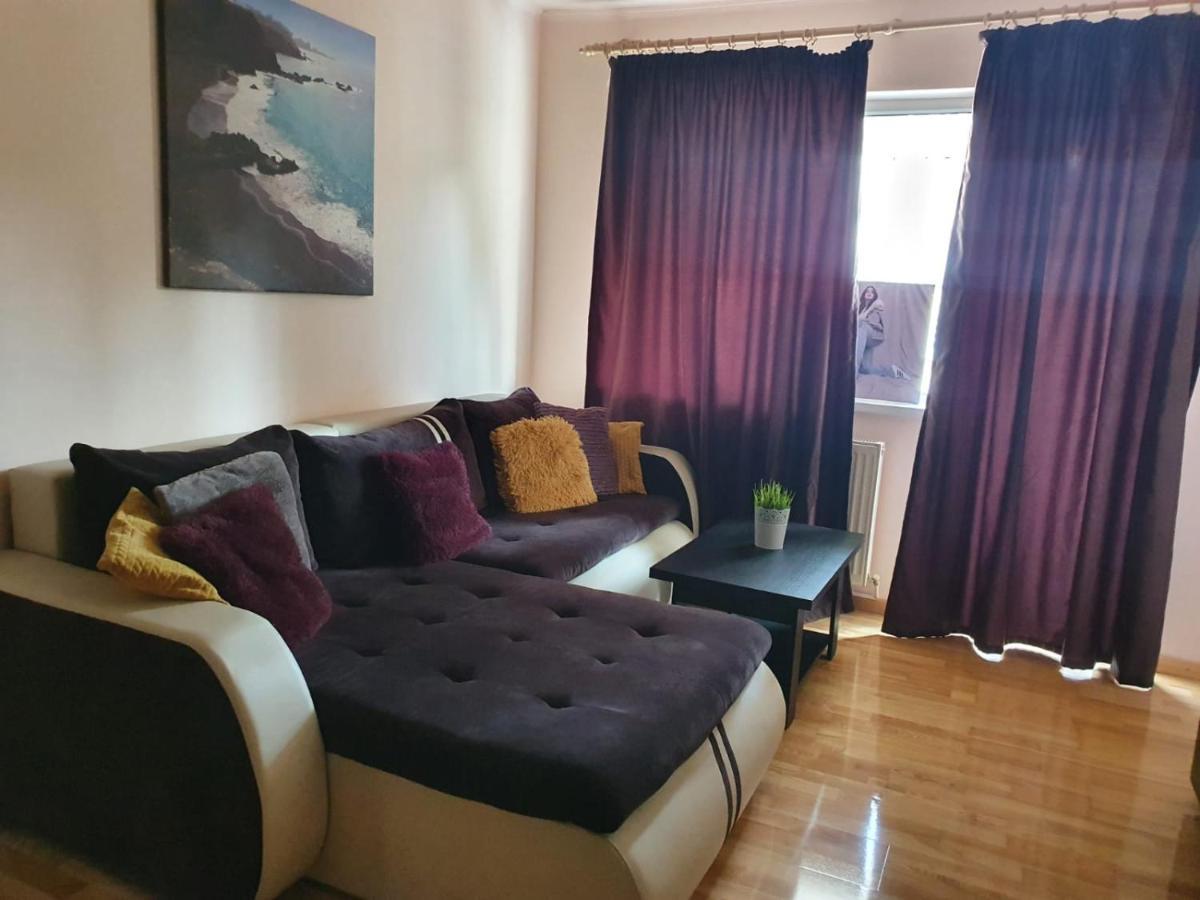 Theodor Residence Άλμπα Ιούλια Δωμάτιο φωτογραφία